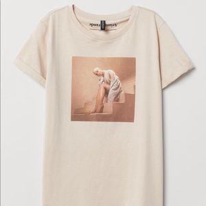 Ariana Granda Sweetener T-shirt